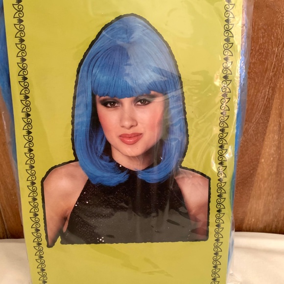Boo Faunt Halloween Blue Wig NEW - Picture 2 of 6
